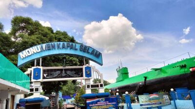 Liburan Hemat dan Bermanfaat! Kunjungi Monumen Kapal Selam Surabaya, Destinasi Wisata Edukasi Terbaik untuk Keluarga!