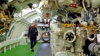 Menjelajahi Sejarah Dan Teknologi Di Monumen Kapal Selam Surabaya