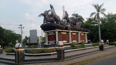 Misteri Dibalik Patung Arjuna Wiwaha di Taman Seribu Lampu Cepu, Simbol Kekuasaan Baru?