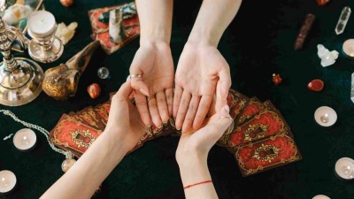 Ramalan Zodiak Hari Ini, Senin 19 Februari 2024, Prediksi Lengkap untuk 12 Bintang