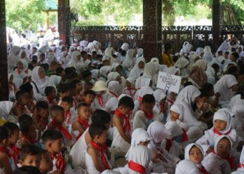 Manasik Haji Perkenalkan Ibadah Haji Sejak Dini kepada Anak-Anak