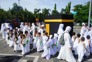 Sebanyak 1.500 Anak Usia Dini di Blora Ikuti Manasik Haji