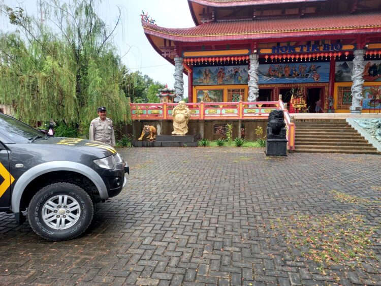 Klenteng Hok Tik Bio