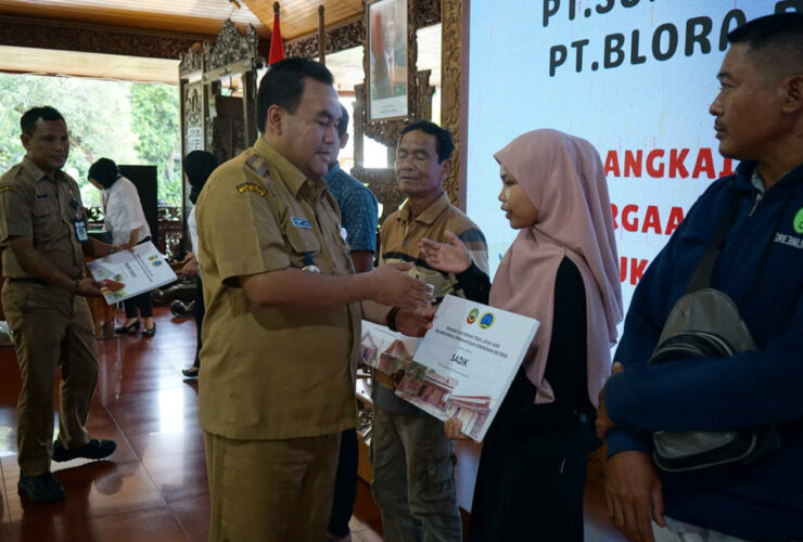 Atasi Kemiskinan Ekstrem Di Blora Pemkab Blora Gandeng Bumd Dan Swasta
