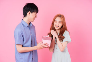 Ide Kado Yang Cocok Diberikan Kepada Orang Tercinta Di Hari Valentine Nomor 1 Dan 4 Paling Umum