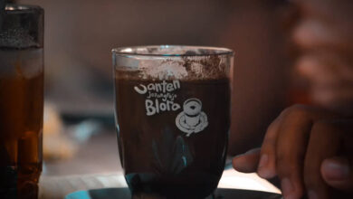 Nikmatnya Kopi Santan Khas Blora Kombinasi Sempurna Kopi dan Santan Ala Blora yang Bikin Lupa Nama Mantan