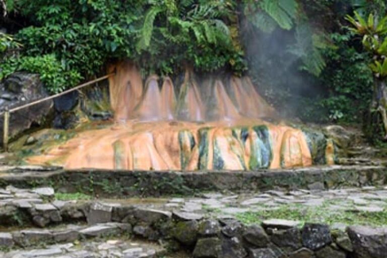 Petualangan Seru Pancuran Pitu Baturraden, Ada Keajaiban Tersembunyi