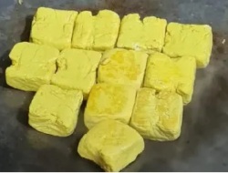 Tahu Siksa, Si Mungil yang Menggigit, Selera Pecinta Pedas!