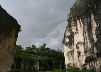 Keindahan Alam Gunung Pegat di Lamongan yang Memukau, Cocok untuk Mengisi Waktu Libur Panjang