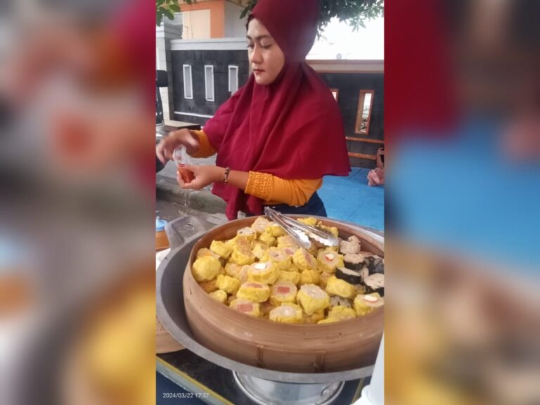 Yuk, Cicipi Dimsum Mbak Nur di Cepu! Takjil Ramadhan yang Lezat dan Harganya Terjangkau