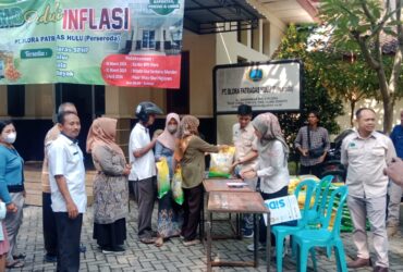 Peduli Inflasi PT BPH Gelar Pasar Murah