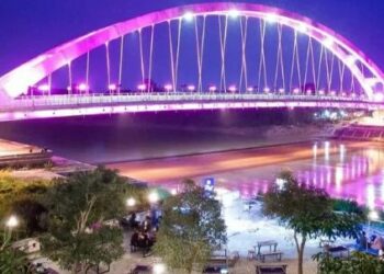 Jembatan Sosrodilogo, Tempat Ngabuburit Asyik dengan Pemandangan Menawan di Bojonegoro