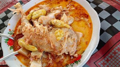 Sensasi Makan Opor Ayam Pak Pangat Blora hingga Lontong Galak Mbak Rifa Bojonegoro