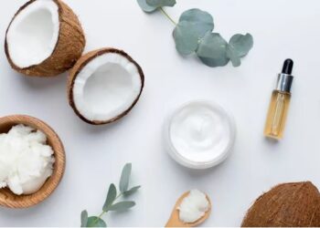 Jangan Asal Pilih untuk Kulit Anda, Atasi Kulit Kering dengan 10 Kandungan Skincare Berikut ini