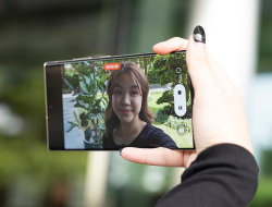 Tumbangkan iPhone 15 Pro Max! Samsung Galaxy S24 Ultra Jadi Smartphone Terbaik Abadikan Momen Lebaran 2024