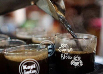 Wajib Coba Secangkir Kopi Santan Khas Blora Bisa Bikin Kamu Lebih Semangat dari Superhero