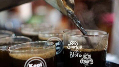 Wajib Coba Secangkir Kopi Santan Khas Blora Bisa Bikin Kamu Lebih Semangat dari Superhero