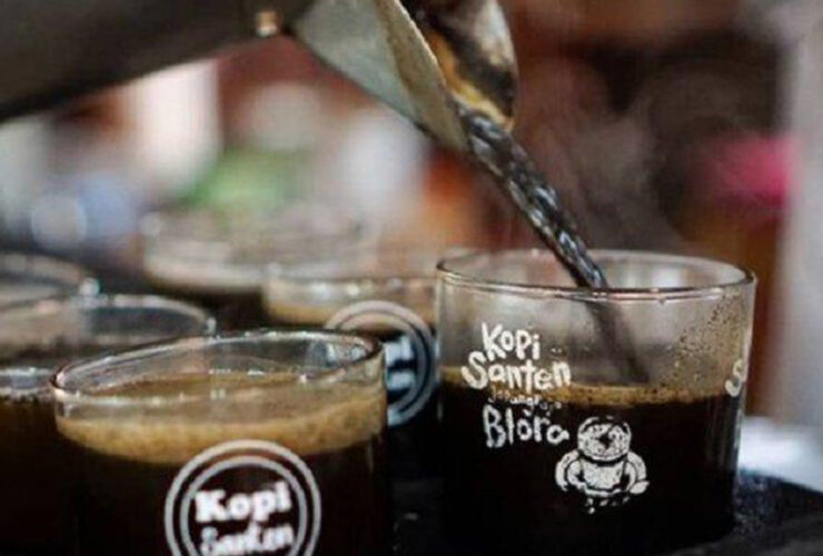 Wajib Coba Secangkir Kopi Santan Khas Blora Bisa Bikin Kamu Lebih Semangat dari Superhero