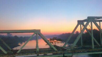 Menjelajahi Sejarah dan Keindahan, Jembatan Kalikethek Bojonegoro