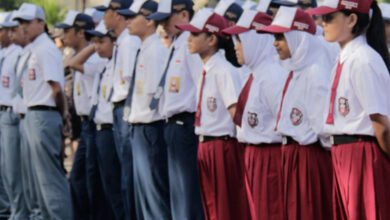 Bapak Ibu Catat Ini Seragam Sekolah SD SMP dan SMA Sesuai Aturan Kemendikbudristek Seperti Ini Modelnya