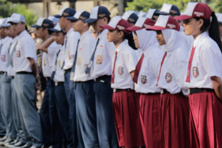 Bapak Ibu Catat Ini Seragam Sekolah SD SMP dan SMA Sesuai Aturan Kemendikbudristek Seperti Ini Modelnya