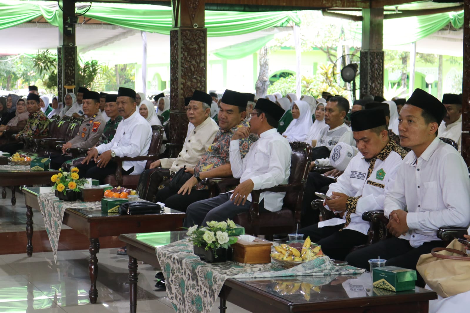Bupati Blora Beri Dukungan Penuh Jemaah Haji, Siapkan Fasilitas dan Batik Khas Blora