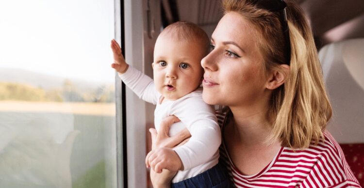 Panduan Lengkap Mudik Naik Kereta Api Bersama Anak