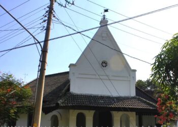 Menemukan Pesona Masa Lalu, Mengagumi Keindahan Arsitektur Bangunan Pegadaian Cepu 6 Menemukan Pesona Masa Lalu, Mengagumi Keindahan Arsitektur Bangunan Pegadaian Cepu