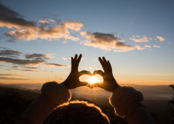 Leo Berhati-hatilah! Emosi Meluap, Pertengkaran Memanas, dan Kesehatan Terancam, Begini Kondisi Zodiak Lainnya!