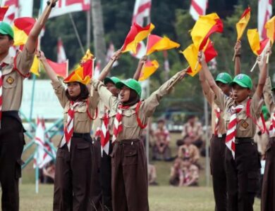 Sama Nadiem Ekskul Wajib Pramuka Dihapus Komisi X DPR RI Bakal Panggil Mendikbud