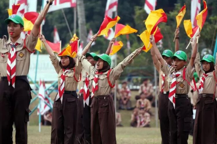 Sama Nadiem Ekskul Wajib Pramuka Dihapus Komisi X DPR RI Bakal Panggil Mendikbud