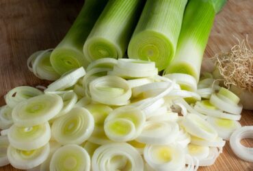 10 Khasiat Daun Bawang Untuk Kesehatan Nomor 8 dan 10 Paling Disukai Wanita di Negeri Konoha