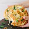 Garlic-Cheese-Bread-Recipe-Easy-Cheesy-Garlic-Pull-Apart-Bread-1