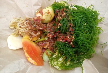 Rujak Engos-Engos, Kuliner Unik Tuban Berbahan Dasar Rumput Laut yang Menggugah Selera