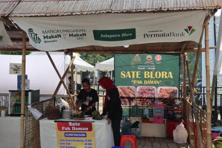 Sate Khas Blora Menjadi Bintang di Mangkunegaran Makan-Makan