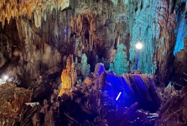 Menjelajahi Goa Gong, Perjalanan 2 Jam yang Tak Terlupakan