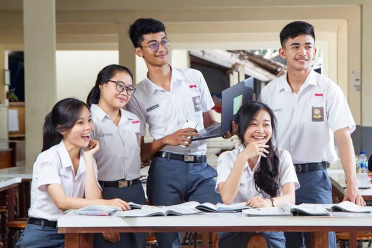 Masuk Top 1000 Sekolah Terbaik di Indonesia Inilah 3 SMA Negeri Tebaik di Blora Versi Kemdikbud