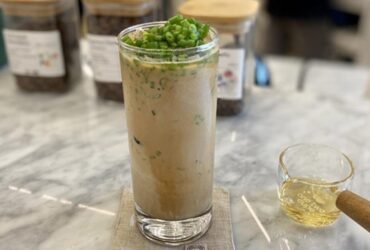 Resep Ideal Bikin Es Kopi Daun Bawang yang Autentik Trend Minuman Unik dan Viral di Tahun 2024
