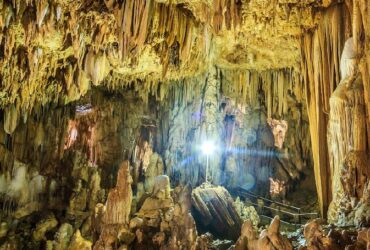 Menelusuri Sejarah Goa Gong di Pacitan Jawa Timur