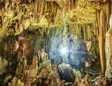 Menelusuri Sejarah Goa Gong di Pacitan Jawa Timur