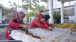 Batik Sambiloto: Kreasi Kreatif Seorang Guru TK di Bojonegoro Pertahankan Warisan Budaya Lokal di Era Milenial