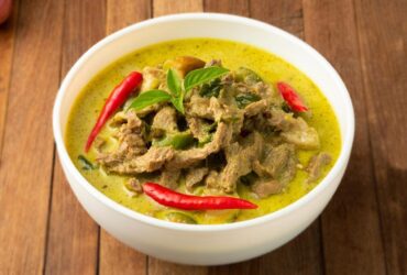 Gurihnya Opor Daging Sapi Santan Kara Cita Rasa Khas Nusantara Intip Resep dan Cara Mengolahnya Berikut