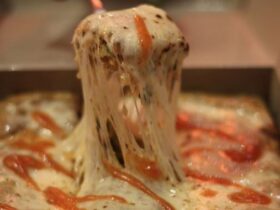 Keju Mania Wajib Coba! 5 Tempat Makan Serba Keju di Bandung