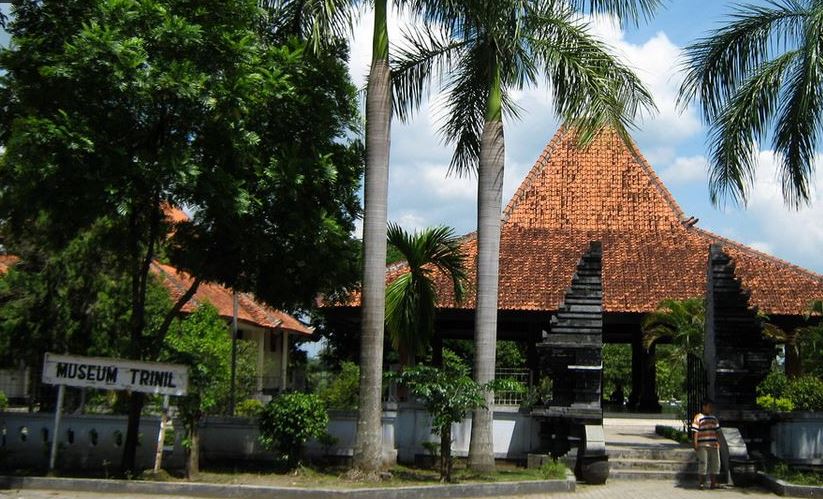 Menemukan Jejak Manusia Purba di Museum Trinil Ngawi