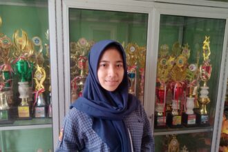 rilani avalokta calon dokter yang suka baca novel