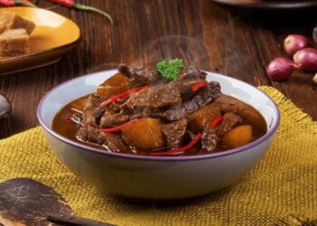 Semur Daging Sapi Kecap Bango Gurih Lezat Sajian Menu Idul Adha yang Bikin Keluarga Ketagihan Ini Resepnya