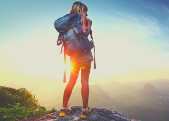 Hiking di Gunung Mundri Blora Mengintip Eksotisme Surga Alam Tersembunyi yang Memukau di Pegunungan Blora