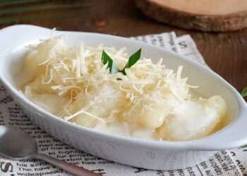 Lagi Populer Resep Singkong Saus Santan Bertabur Keju Olahan Singkong Kekinian yang Lezat dan Istimewa