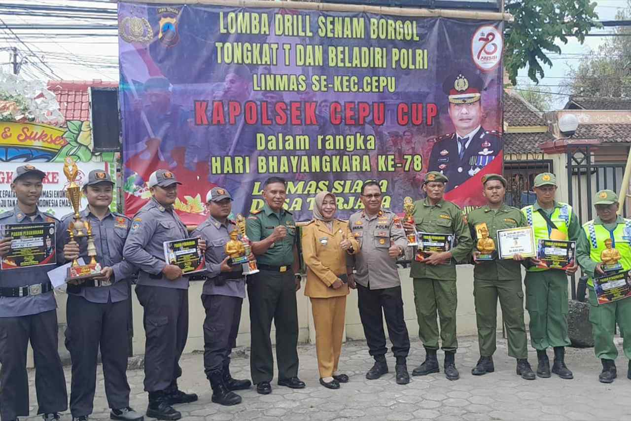 Peringati HUT ke-78 Bhayangkara Polsek Cepu Ikuti Lomba Beladiri Polri