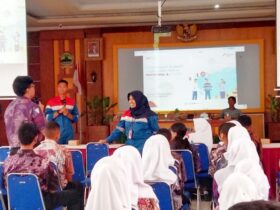 PWI Blora Bersama Pertamina Perkuat Literasi Media Pelajar SMA Negeri 1 Blora